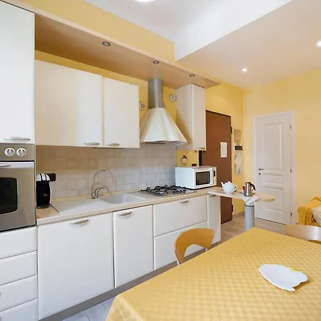 Vacanze Apartament *